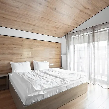 Mountain 4* 부코벨